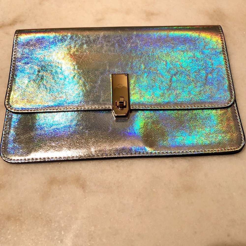 Express Clutch - Picture 2 of 5